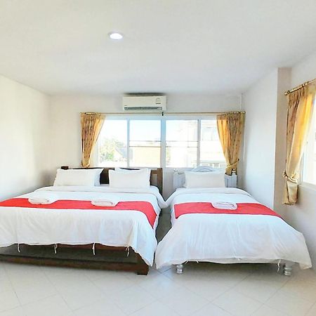 Budget Stars Hotel Chiang Mai Exteriör bild