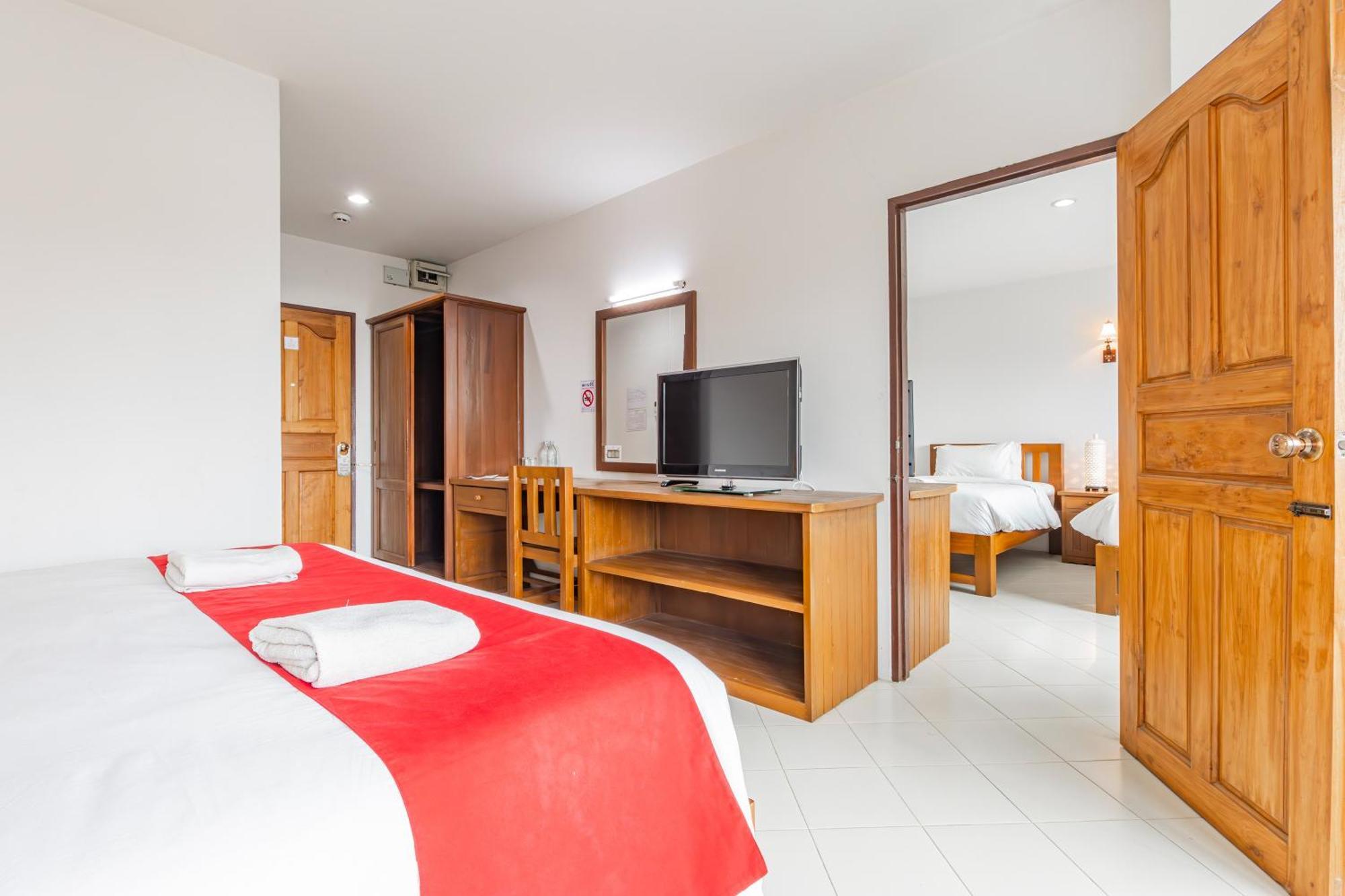 Budget Stars Hotel Chiang Mai Exteriör bild
