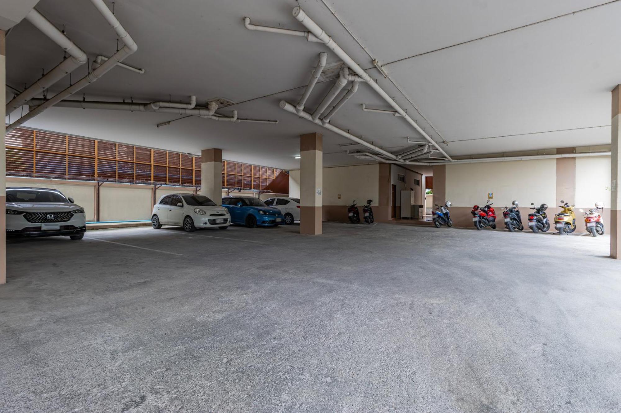 Budget Stars Hotel Chiang Mai Exteriör bild