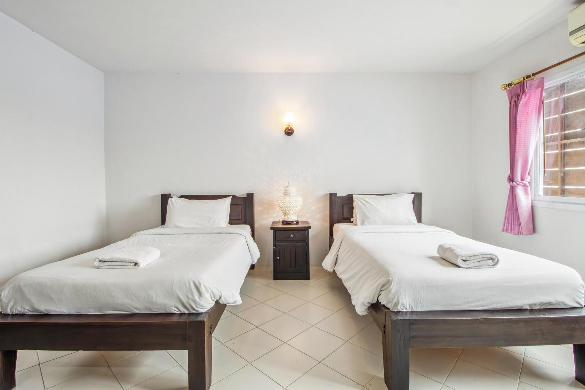 Budget Stars Hotel Chiang Mai Exteriör bild
