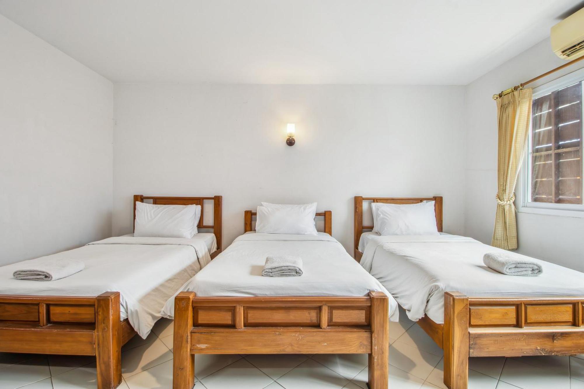 Budget Stars Hotel Chiang Mai Exteriör bild