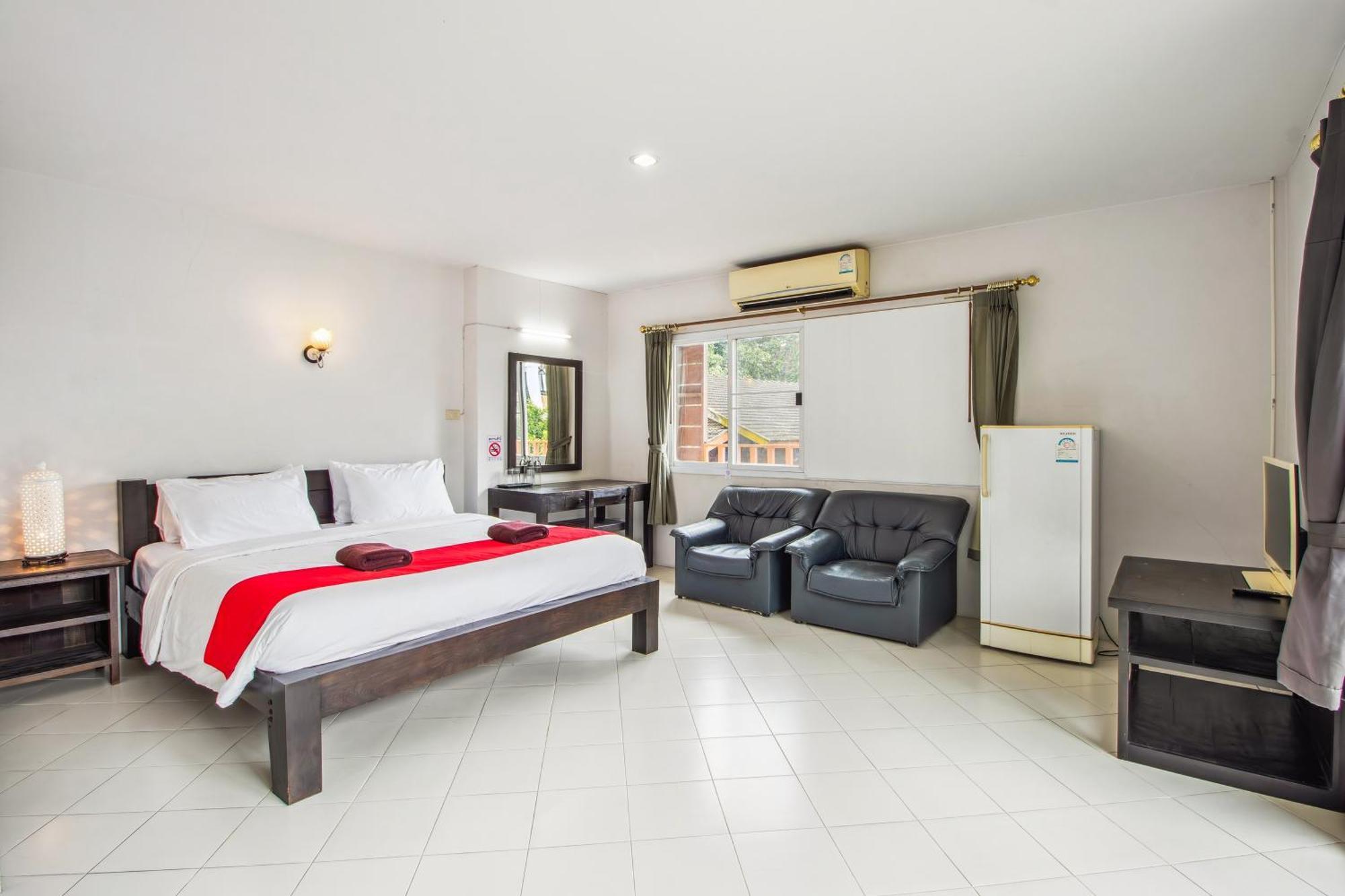 Budget Stars Hotel Chiang Mai Exteriör bild