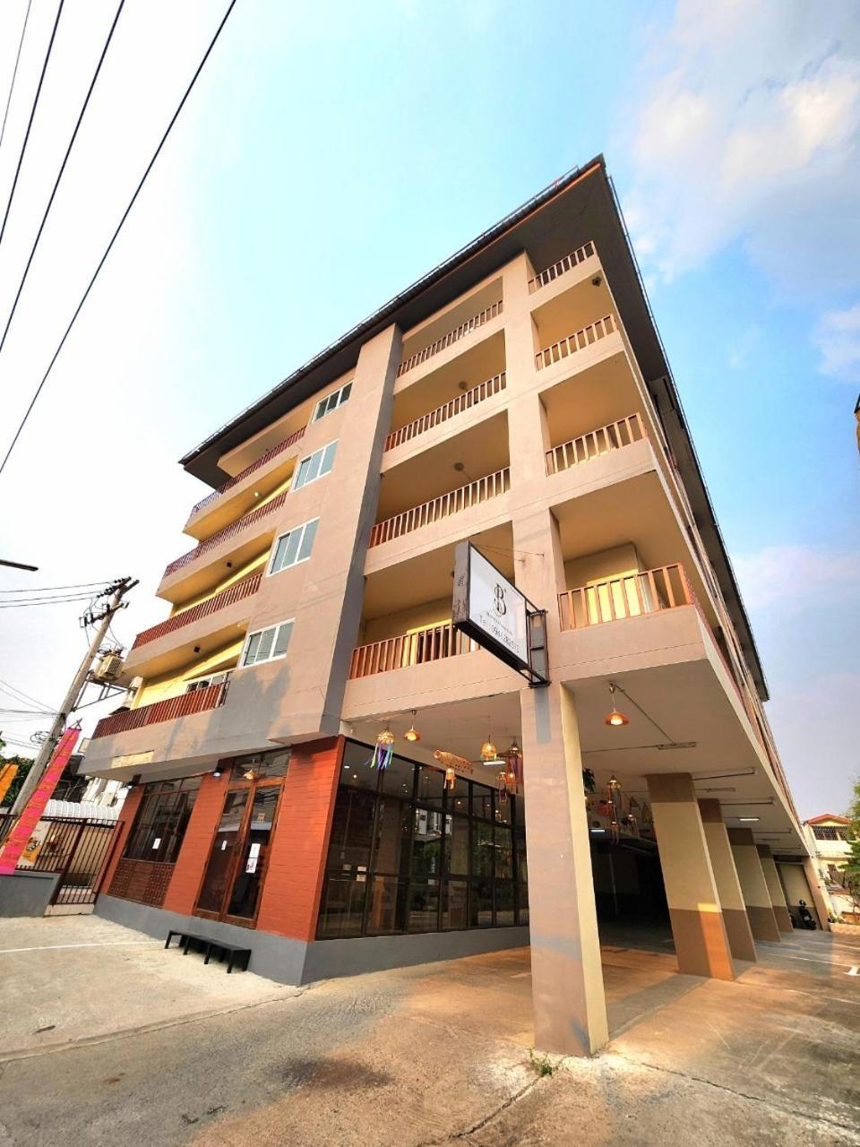 Budget Stars Hotel Chiang Mai Exteriör bild